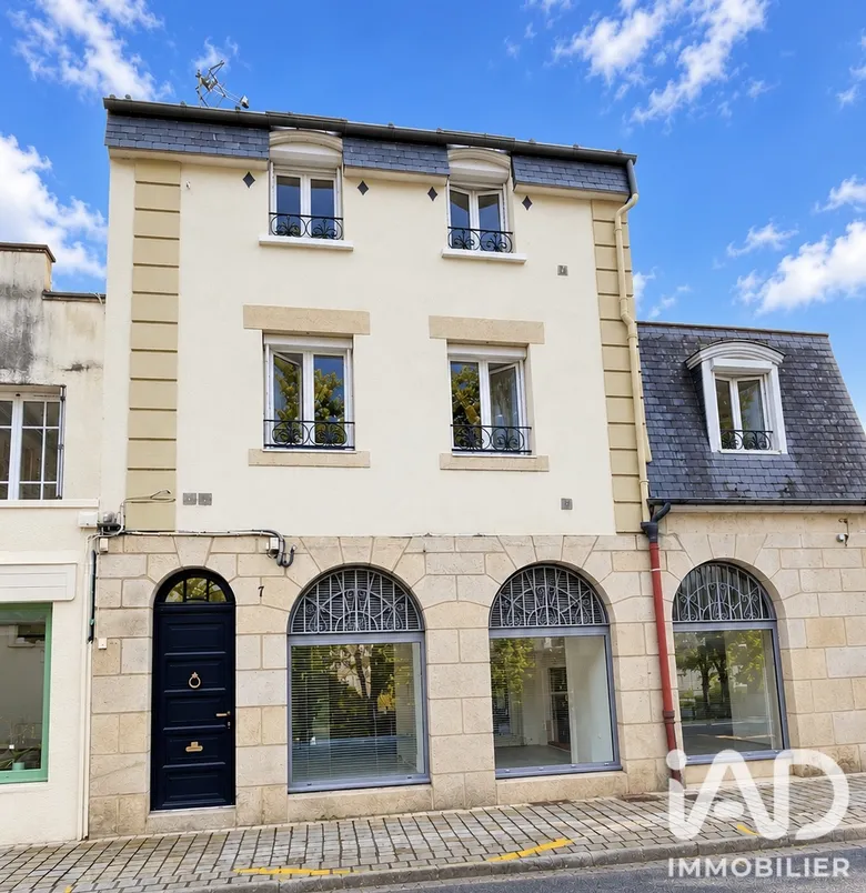 Appartement 5 pièces 144 m² · à Lamballe-Armor · 143,8 m² · 374 000 €