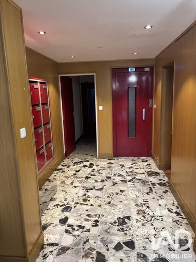 Apartment in Saint-Étienne (42100)