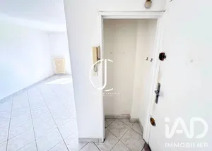 Apartment in Toulon (83200)