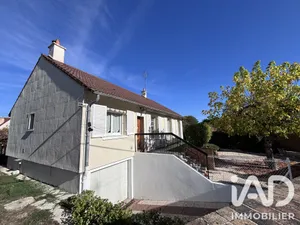Maison traditionnelle à Yzeure (03400)