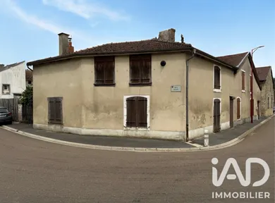 Maison de village à Doulevant-le-Château (52110)
