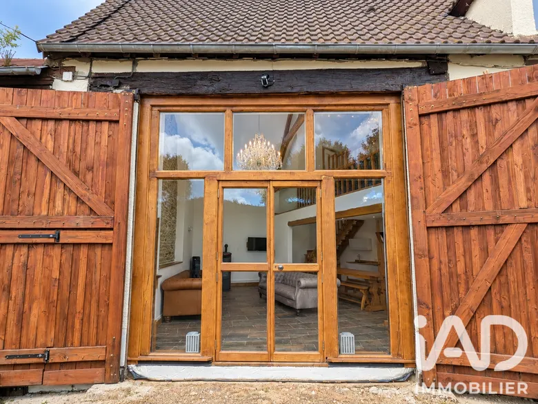 Maison 6 pièces 206 m² · à Parnac · 206 m² · 215 000 €