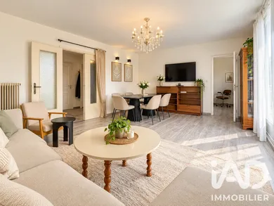 Appartement à Joué-lès-Tours (37300)