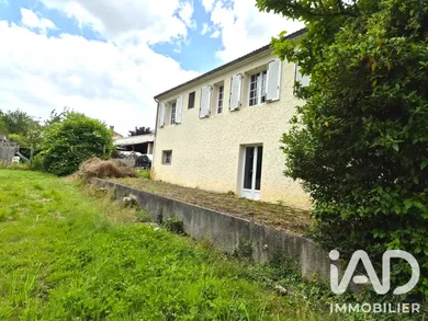 Maison à Martinet (85150)