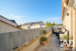 Apartment in Villeneuve-Saint-Denis (77174)