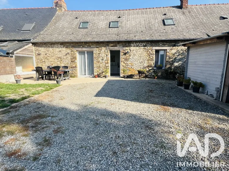 Maison 6 pièces 108 m² · à Saulnières · 108 m² · 230 000 €