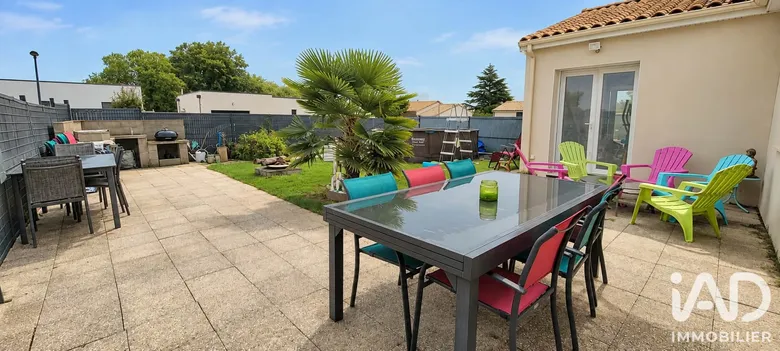 Maison 5 pièces 125 m² · à Iteuil · 125 m² · 259 000 €
