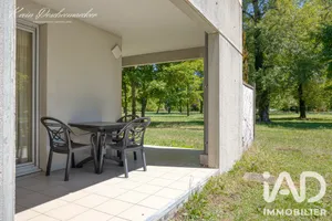 Apartment in Divonne-les-Bains (01220)