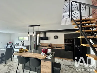 House in La Breille-les-Pins (49390)