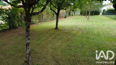 Terrain à bâtir à Puymoyen (16400)