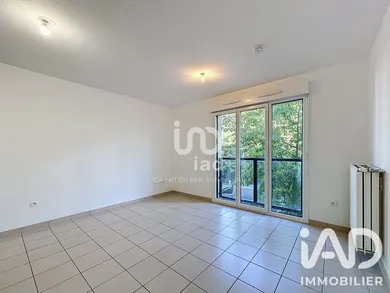 Appartement à Dammarie-lès-Lys (77190)
