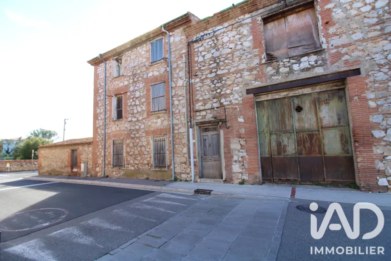 Maison 5 pièces 137 m² · à Saint-Hippolyte · 137 m² · 159 000 €