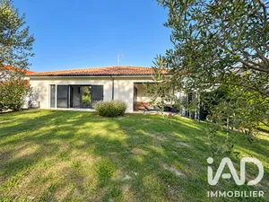 Maison à Narrosse (40180)