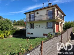 House in Villefranche-de-Panat (12430)