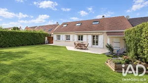 House in Mandres-les-Roses (94520)