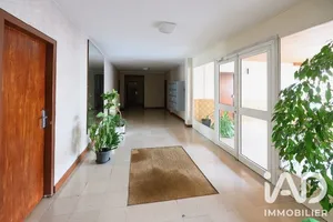 Apartment in Reims (51100)