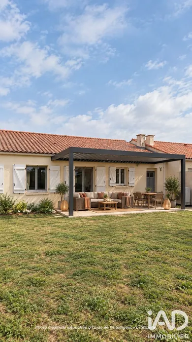 House in La Boissière-des-Landes (85430)