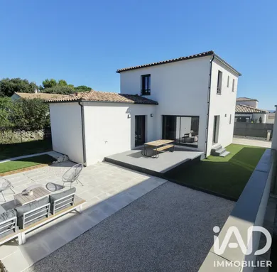 Maison à Sanilhac-Sagriès (30700)