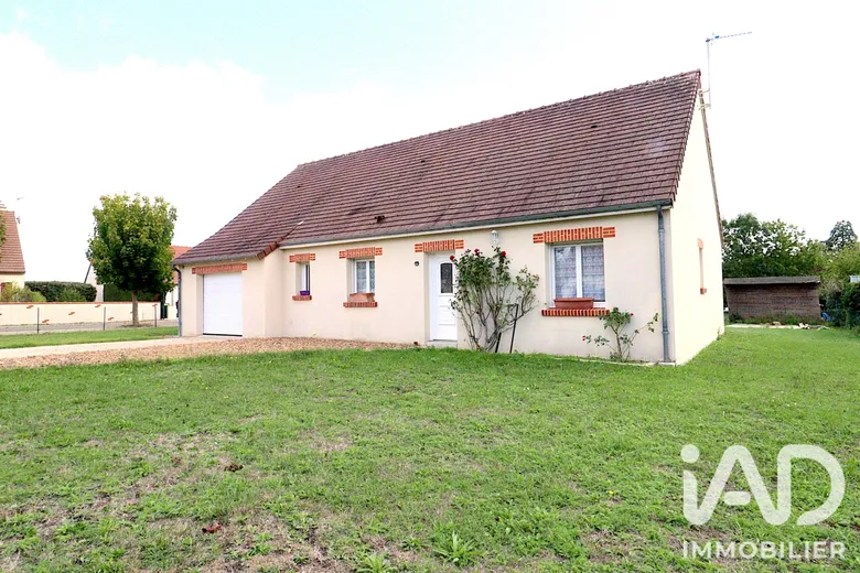 Maison 4 pièces 101 m² · à Huisseau-sur-Cosson · 101 m² · 225 000 €