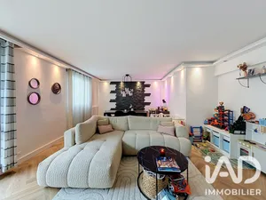 Apartment in Saint-Maur-des-Fossés (94100)