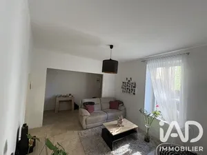 Village house in Alignan-du-Vent (34290)