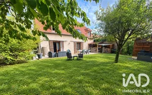 House in Combs-la-Ville (77380)