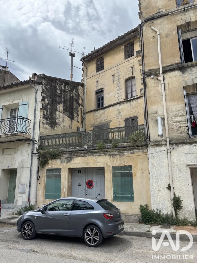 Immeuble 465 m² · à Beaucaire · 465 m² · 235 000 €