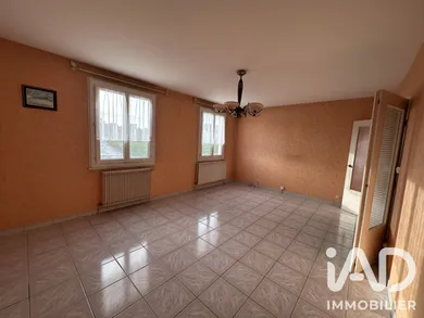 Detached house in Villiers-Vineux (89360)