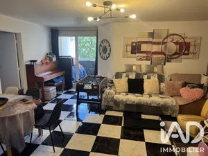 Appartement à Roissy-en-Brie (77680)