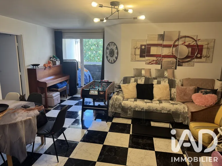 Appartement 4 pièces 75 m² · à Roissy-en-Brie · 75 m² · 231 000 €