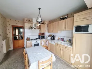 Townhouse in Pérenchies (59840)