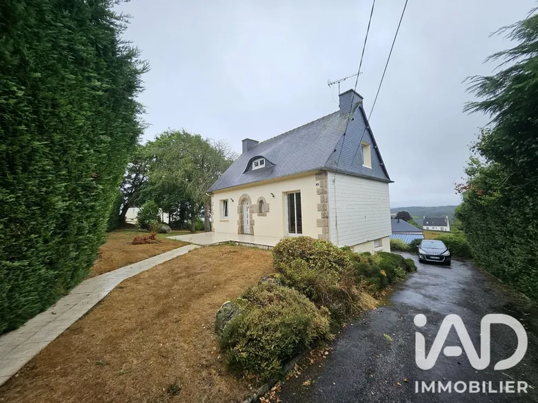 Maison 5 pièces 95 m² · à Plouguernével · 95 m² · 157 000 €