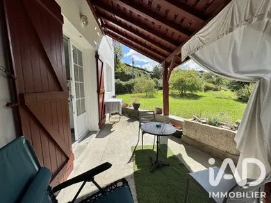 Appartement à Guiche (64520)