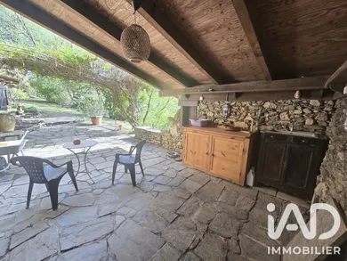 Maison de campagne à Vabre (81330)