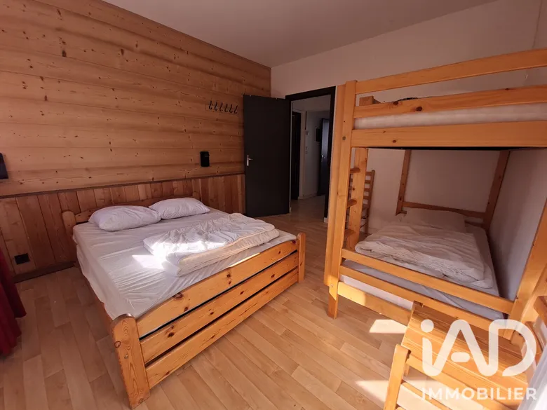 Appartement 5 pièces 95 m² · à Allevard · 94,7 m² · 150 000 €