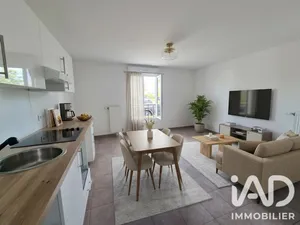 Apartment in Serris (77700)