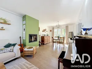 House in Roissy-en-Brie (77680)