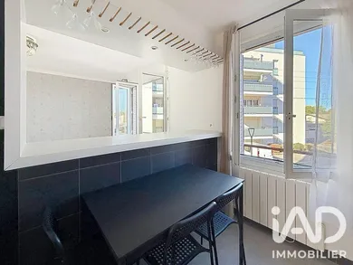 Apartment in Villeurbanne (69100)