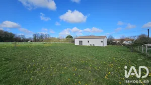 Pavillon à Voulême (86400)