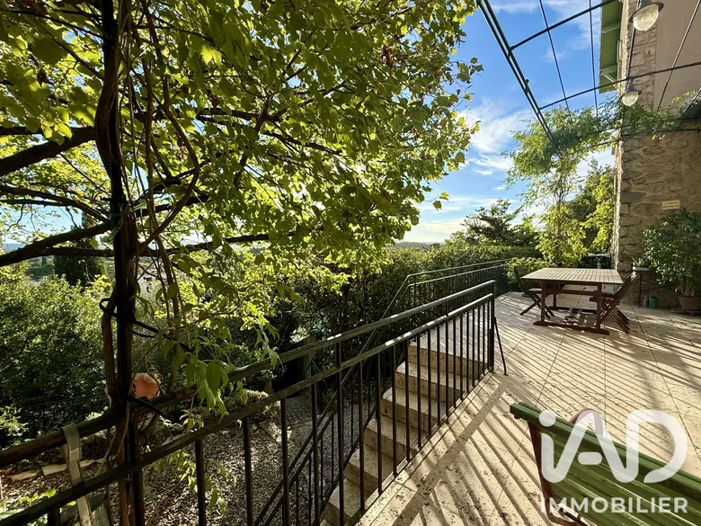 Maison 10 pièces 199 m² · à Clermont-l'Hérault · 199 m² · 520 000 €