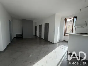 Apartment in Cadillac-sur-Garonne (33410)