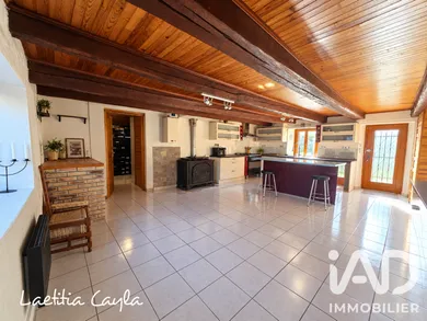 Maison à Saint-Alyre-ès-Montagne France (63420)