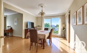 Apartment in Nantes (44300)
