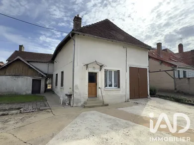 Maison de village à Ervy-le-Châtel (10130)
