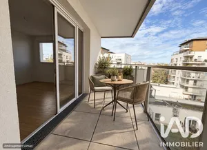 Apartment in Alfortville (94140)