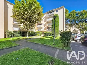 Apartment in Nîmes (30000)