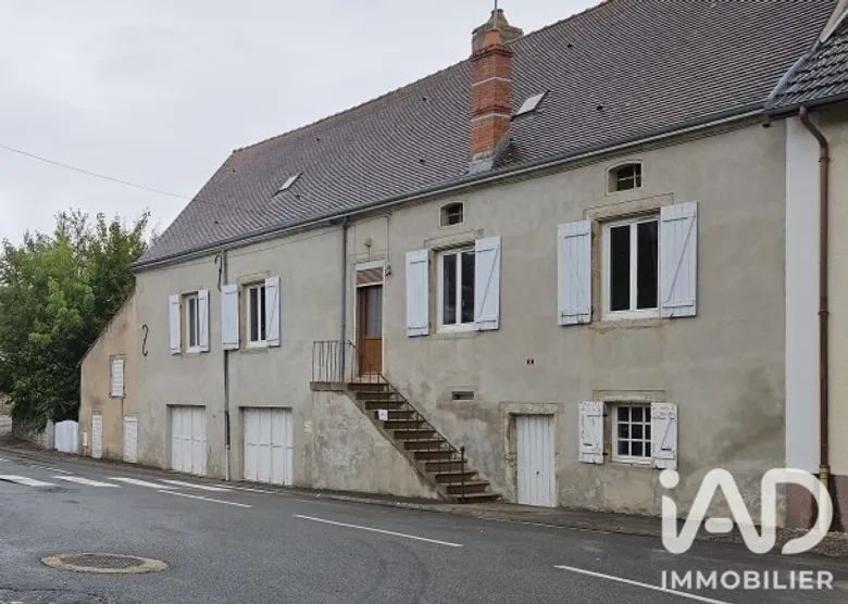 Maison 4 pièces 102 m² · à Perrecy-les-Forges · 102 m² · 119 000 €
