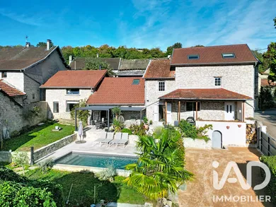 Maison à Dizimieu (38460)