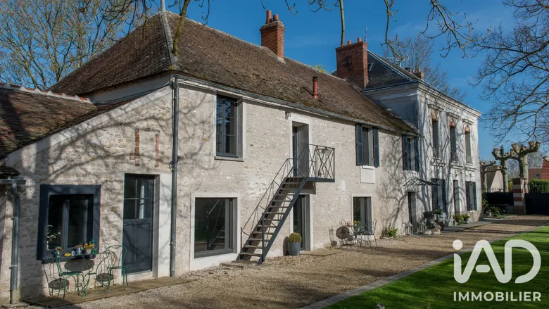 Maison 11 pièces 350 m² · à Garentreville · 350 m² · 673 000 €