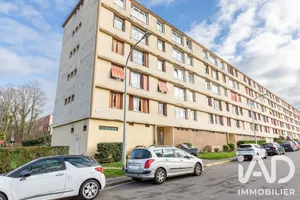 Apartment in Savigny-sur-Orge (91600)
